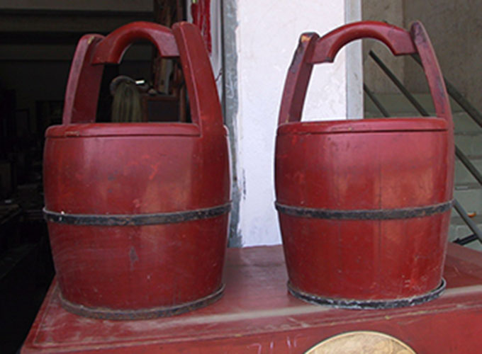 03 Antique Water Container
