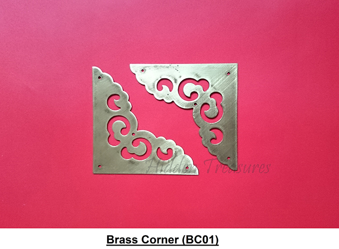 01 Brass Corner