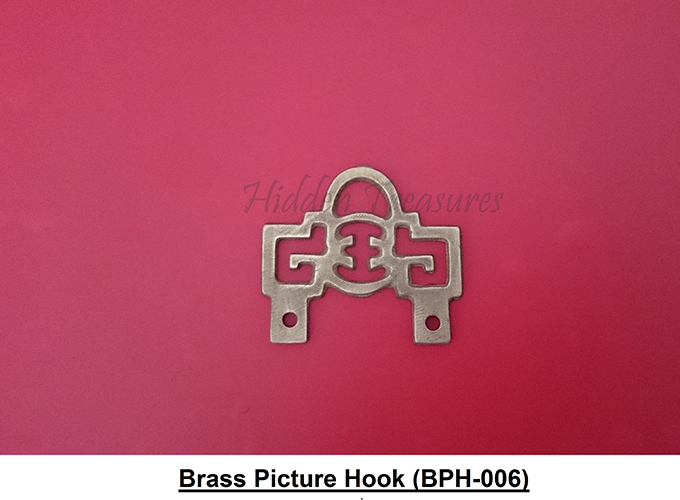 06 Brass picture hook