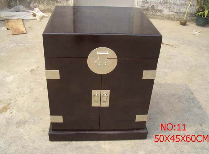 05 Custom make black treasure box side cabinet